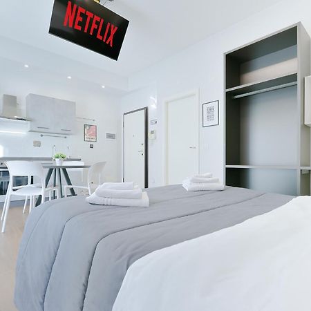 Taron House - Bologna Center Station & Fiera Apartment Luaran gambar